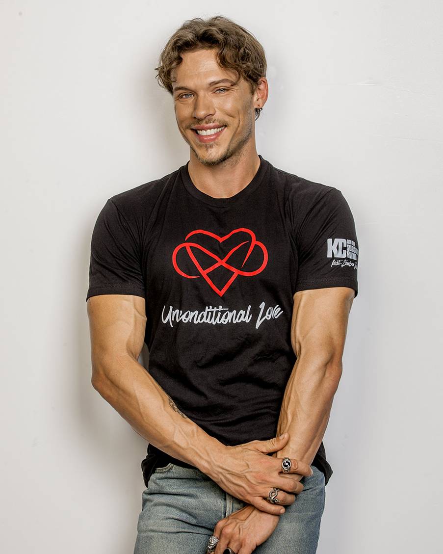 Unconditional Love Tee